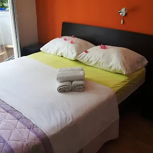 Gostinjska kuća Tina