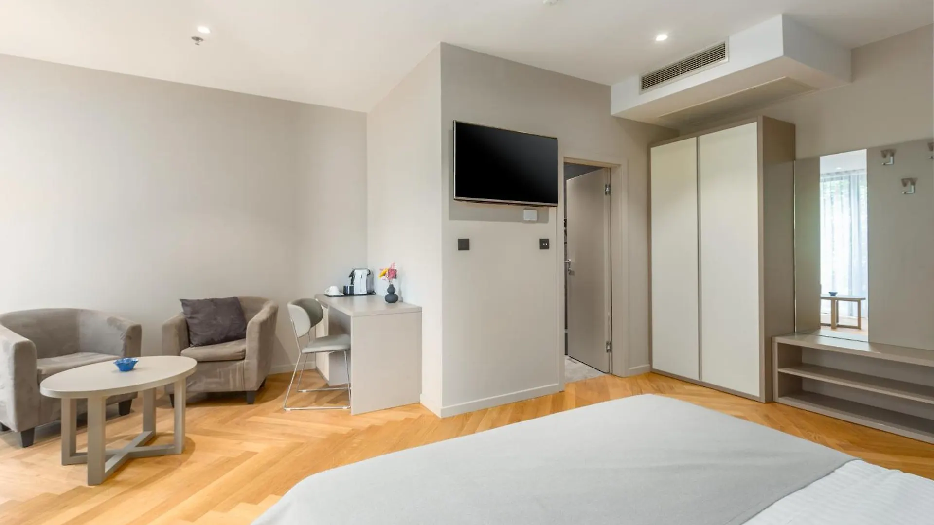 Hotel Squero Rovinj 4*,  Kroatien